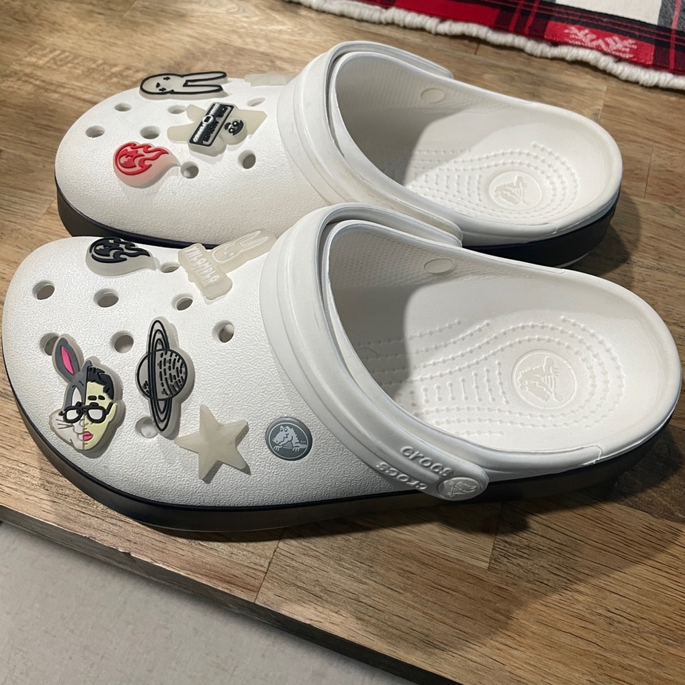 CROCS - Picture 8 of 8